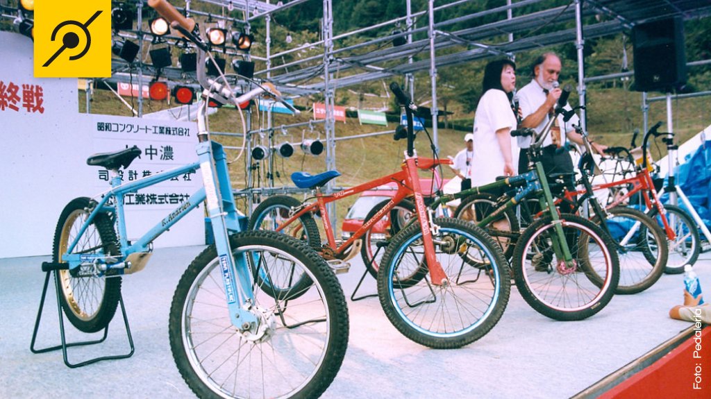 Bicicletas doadas ao museu do Biketrial. Adivinha qual destas bikes era a minha?